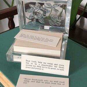 Vintage Warner Press "God's Gifts" Scripture Card Box – Prayers & Promises